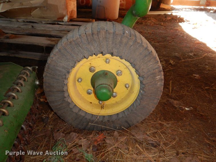 image for item KX9377 John Deere MX10  rotary mower