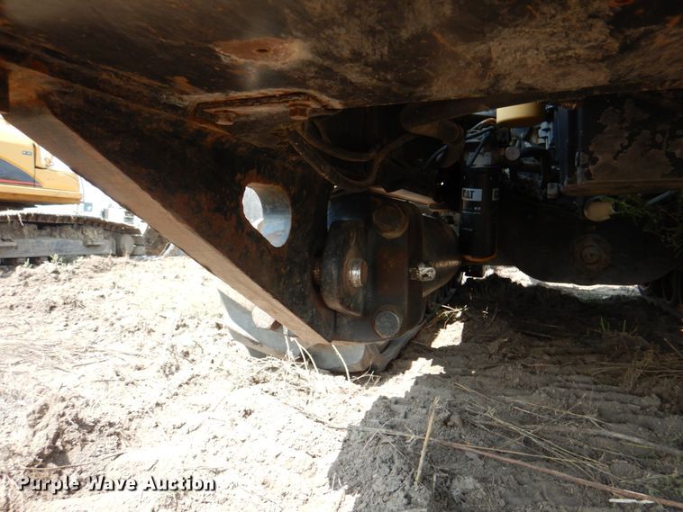 image for item KX9405 1993 Caterpillar Challenger 75C  tractor