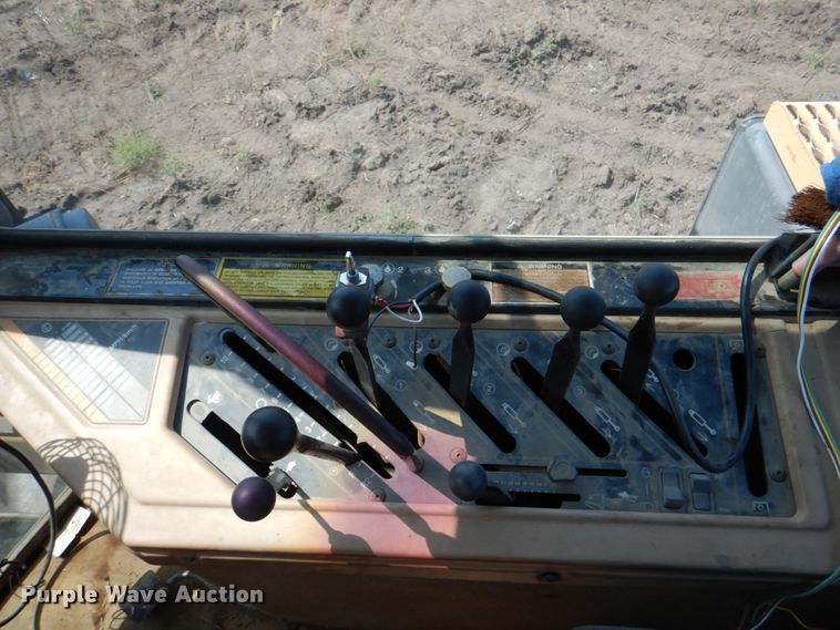 image for item KX9405 1993 Caterpillar Challenger 75C  tractor