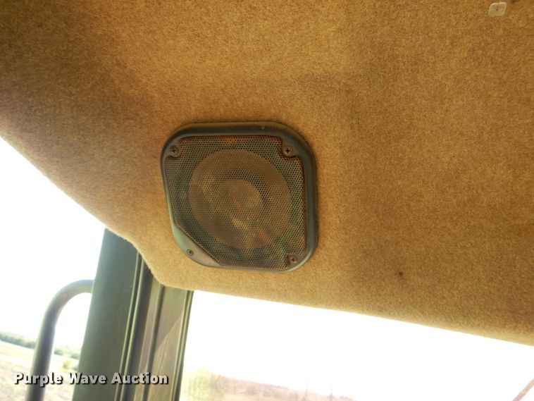 image for item KX9405 1993 Caterpillar Challenger 75C  tractor