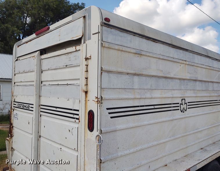 image for item DG3516 2006 Donahue  livestock trailer