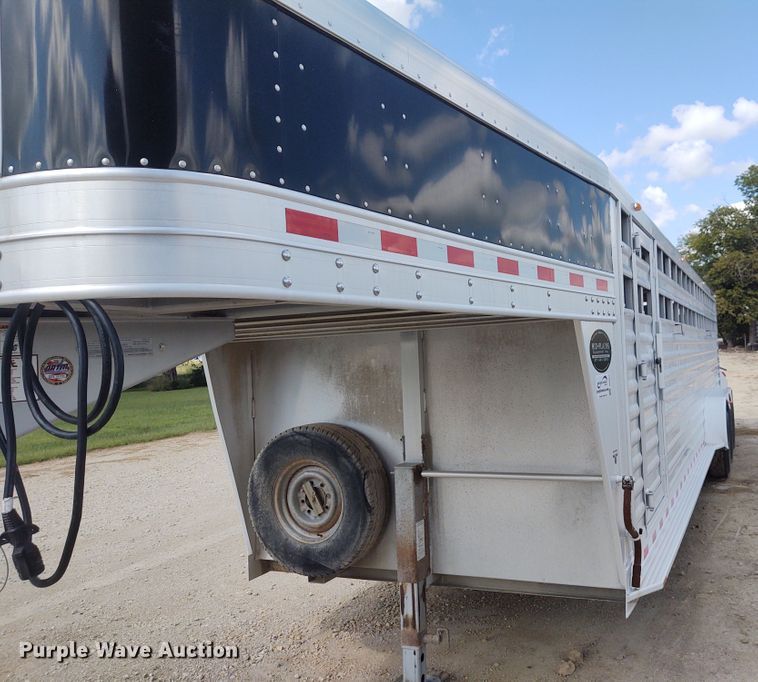 image for item DG3517 2015 Elite  livestock trailer