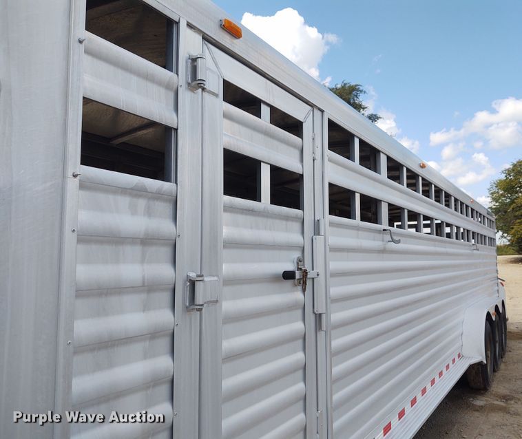 image for item DG3517 2015 Elite  livestock trailer