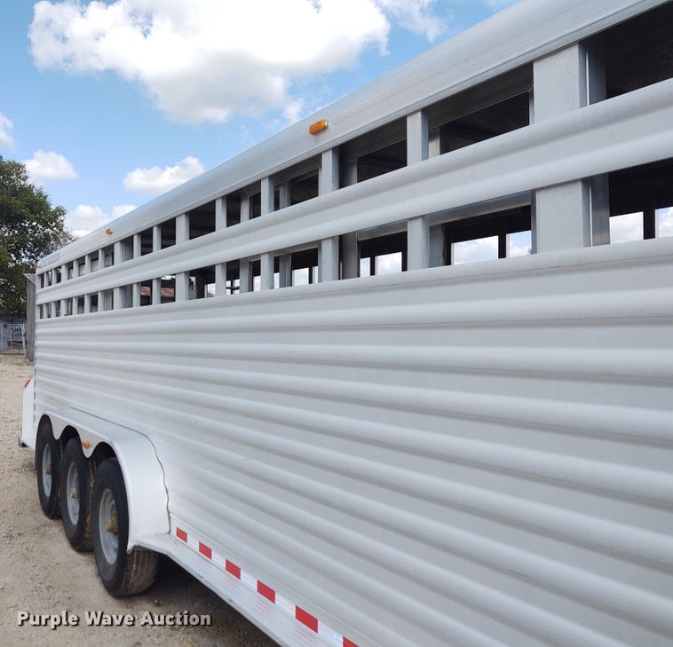 image for item DG3517 2015 Elite  livestock trailer