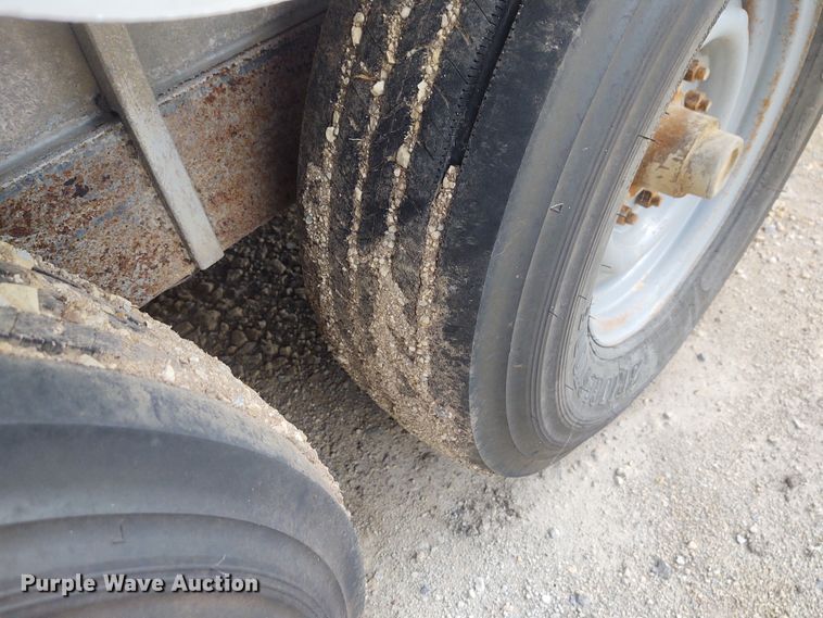 image for item DG3517 2015 Elite  livestock trailer