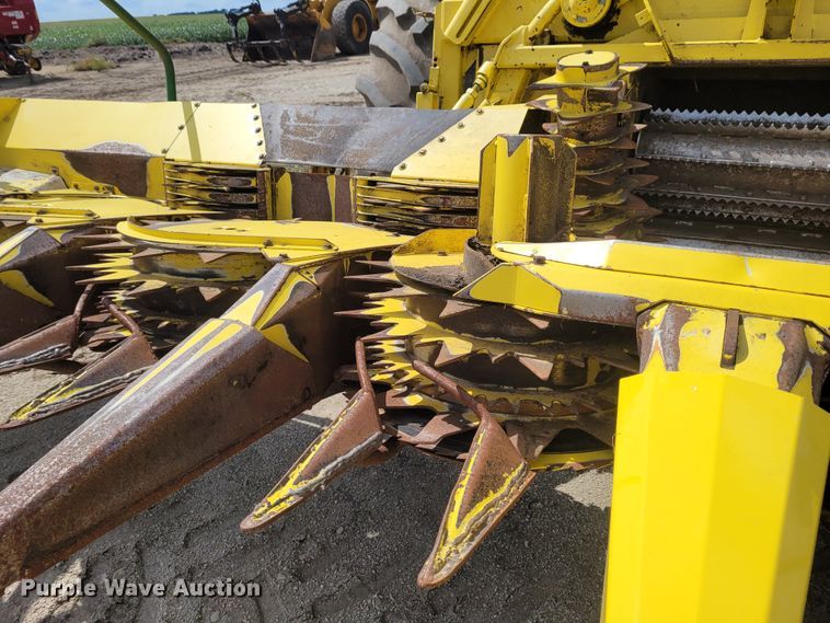 image for item DG3518 1998 John Deere 6950  forage harvester