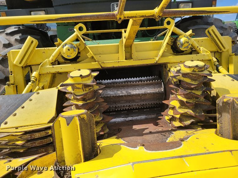 image for item DG3518 1998 John Deere 6950  forage harvester