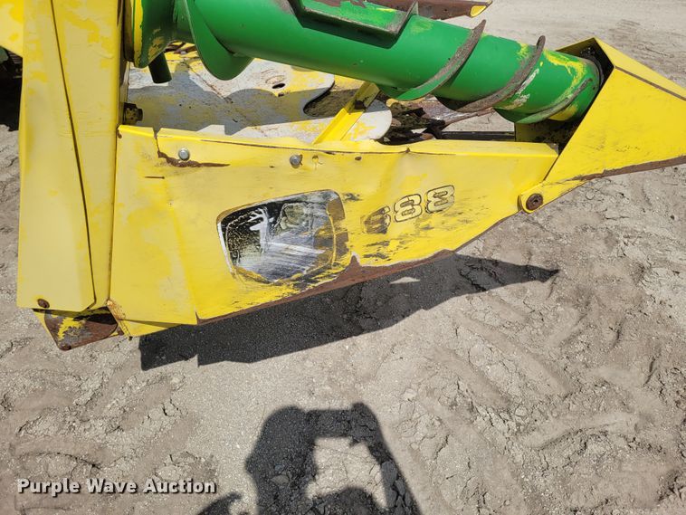 image for item DG3518 1998 John Deere 6950  forage harvester