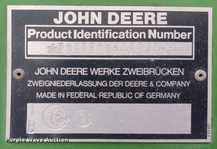 image for item DG3518 1998 John Deere 6950  forage harvester