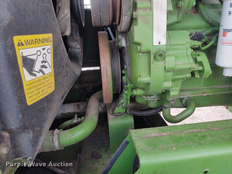 image for item DG3518 1998 John Deere 6950  forage harvester