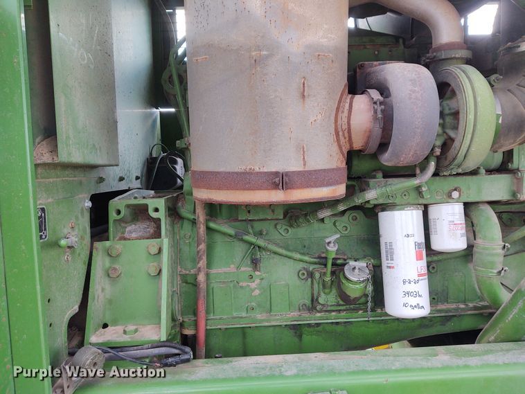 image for item DG3518 1998 John Deere 6950  forage harvester