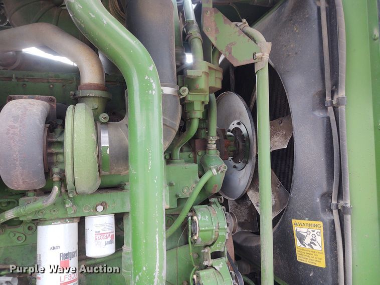 image for item DG3518 1998 John Deere 6950  forage harvester