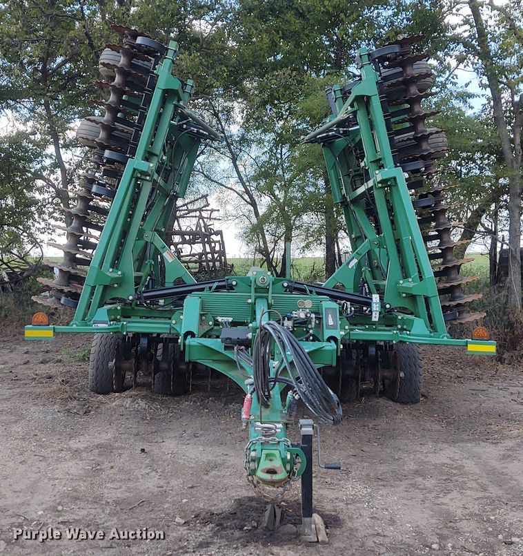 image for item DG3522 2015 Great Plains 3000 Turbo Max  vertical tillage