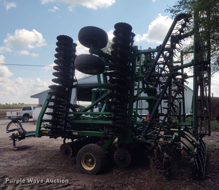image for item DG3522 2015 Great Plains 3000 Turbo Max  vertical tillage