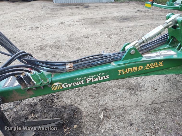 image for item DG3522 2015 Great Plains 3000 Turbo Max  vertical tillage
