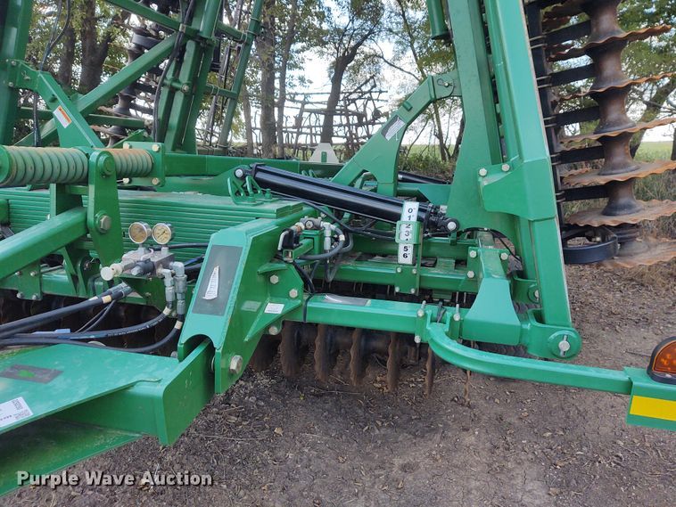 image for item DG3522 2015 Great Plains 3000 Turbo Max  vertical tillage