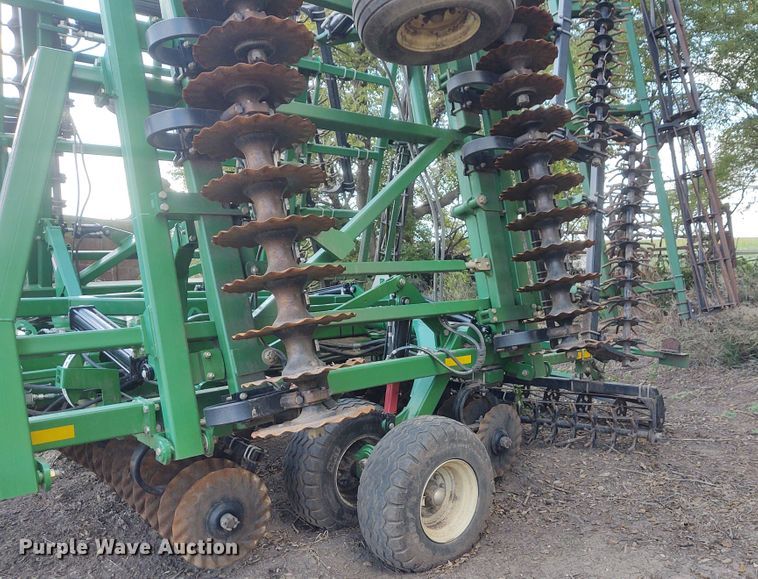 image for item DG3522 2015 Great Plains 3000 Turbo Max  vertical tillage