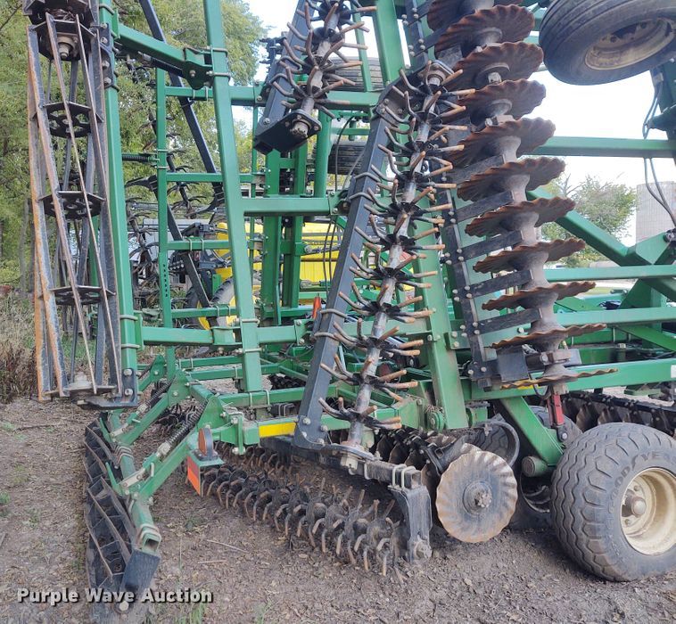 image for item DG3522 2015 Great Plains 3000 Turbo Max  vertical tillage