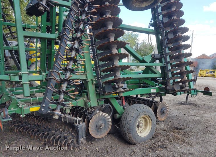 image for item DG3522 2015 Great Plains 3000 Turbo Max  vertical tillage