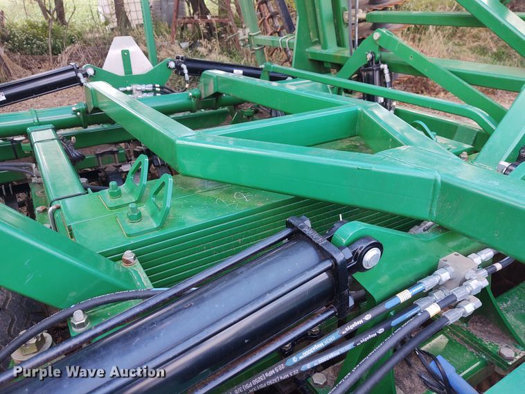 image for item DG3522 2015 Great Plains 3000 Turbo Max  vertical tillage