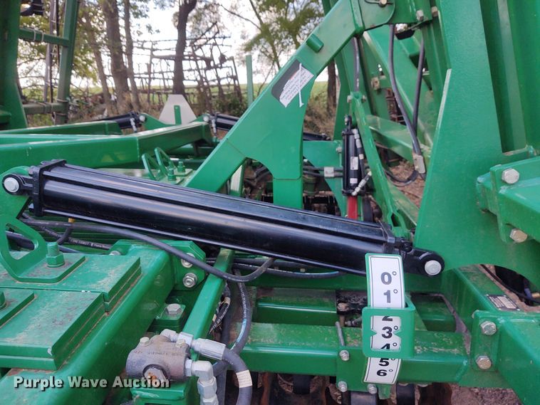 image for item DG3522 2015 Great Plains 3000 Turbo Max  vertical tillage