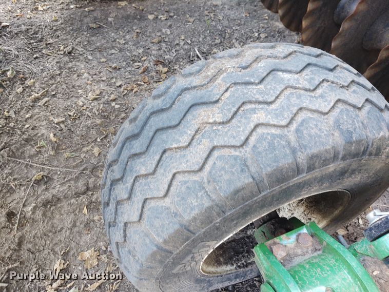 image for item DG3522 2015 Great Plains 3000 Turbo Max  vertical tillage