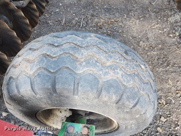 image for item DG3522 2015 Great Plains 3000 Turbo Max  vertical tillage