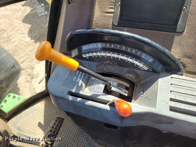 image for item DG3525 1984 John Deere 4650  MFWD tractor