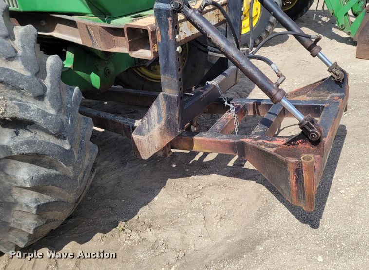 image for item DG3525 1984 John Deere 4650  MFWD tractor