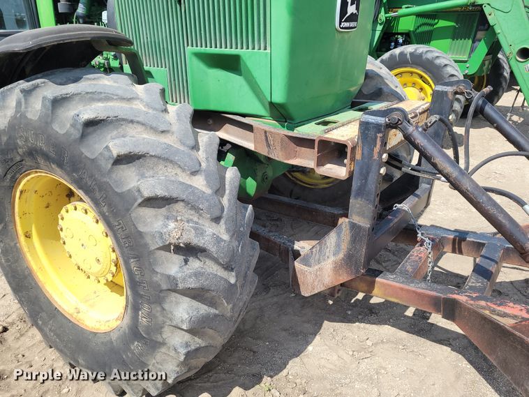image for item DG3525 1984 John Deere 4650  MFWD tractor