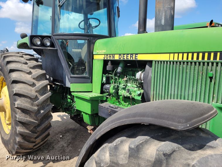 image for item DG3525 1984 John Deere 4650  MFWD tractor