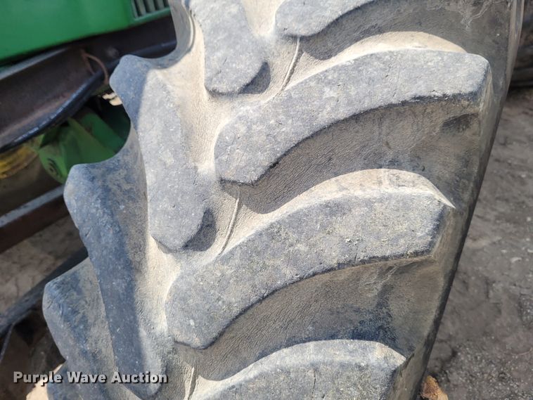 image for item DG3525 1984 John Deere 4650  MFWD tractor