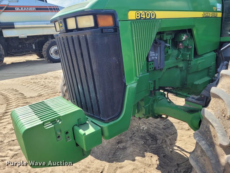 image for item DG3527 1997 John Deere 8400  MFWD tractor