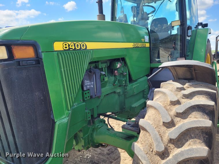 image for item DG3527 1997 John Deere 8400  MFWD tractor