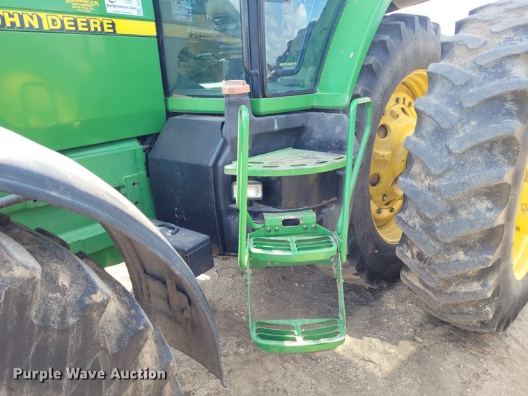 image for item DG3527 1997 John Deere 8400  MFWD tractor