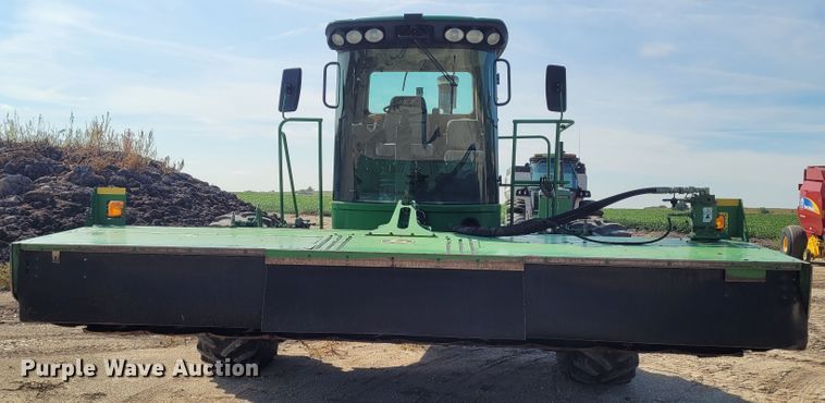 image for item DG3530 2007 John Deere 4995  windrower