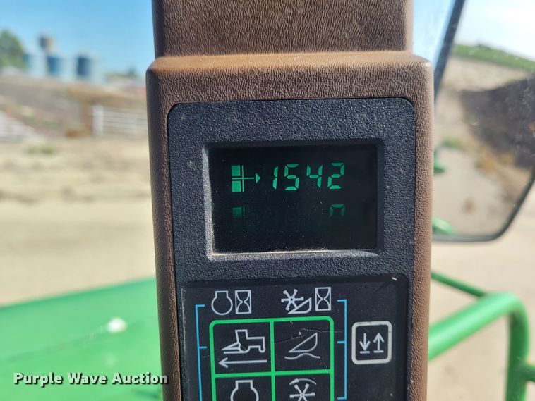 image for item DG3530 2007 John Deere 4995  windrower