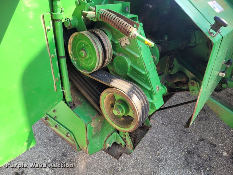 image for item DG3530 2007 John Deere 4995  windrower