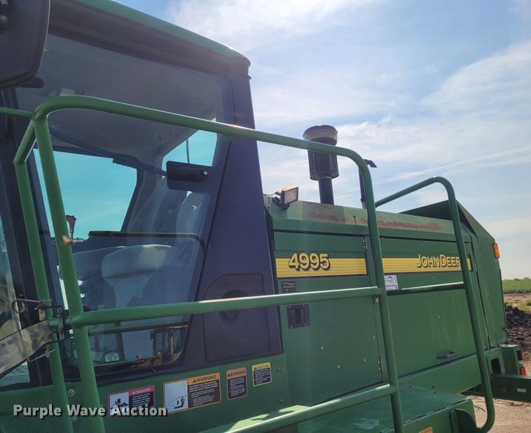 image for item DG3530 2007 John Deere 4995  windrower