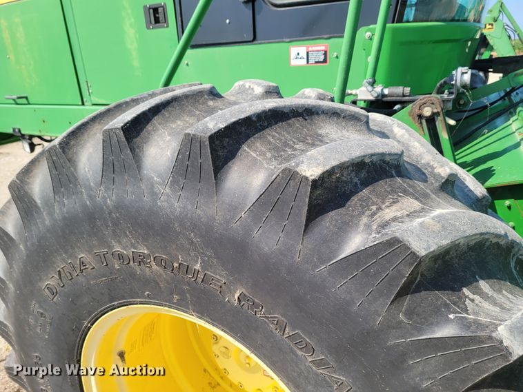 image for item DG3530 2007 John Deere 4995  windrower