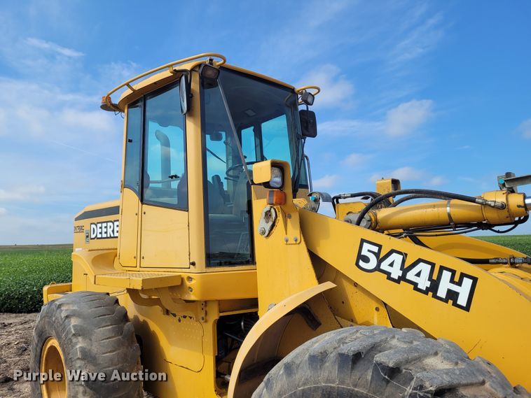 image for item DG3532 2001 John Deere 544H  wheel loader