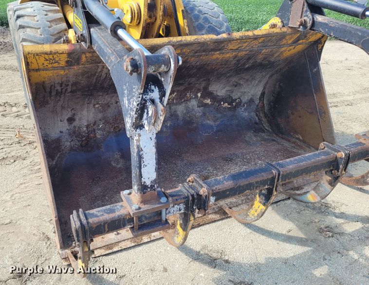 image for item DG3532 2001 John Deere 544H  wheel loader