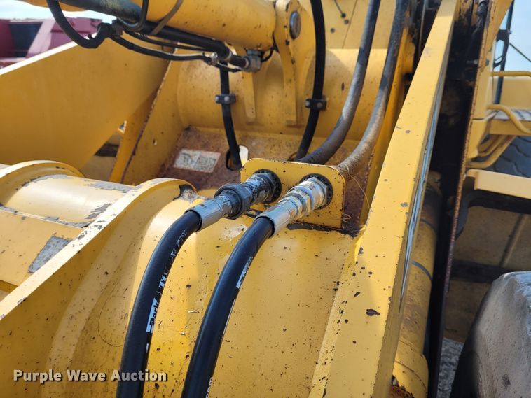 image for item DG3532 2001 John Deere 544H  wheel loader