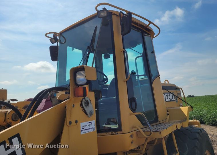 image for item DG3532 2001 John Deere 544H  wheel loader