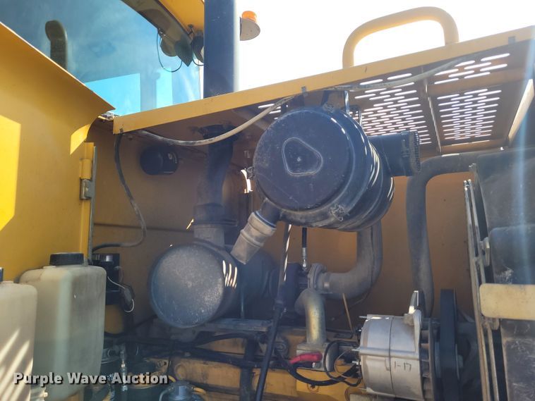 image for item DG3532 2001 John Deere 544H  wheel loader