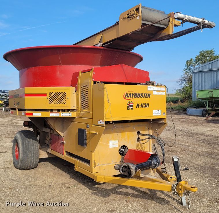 image for item DG3533 HayBuster Big Bite H1130  tub grinder