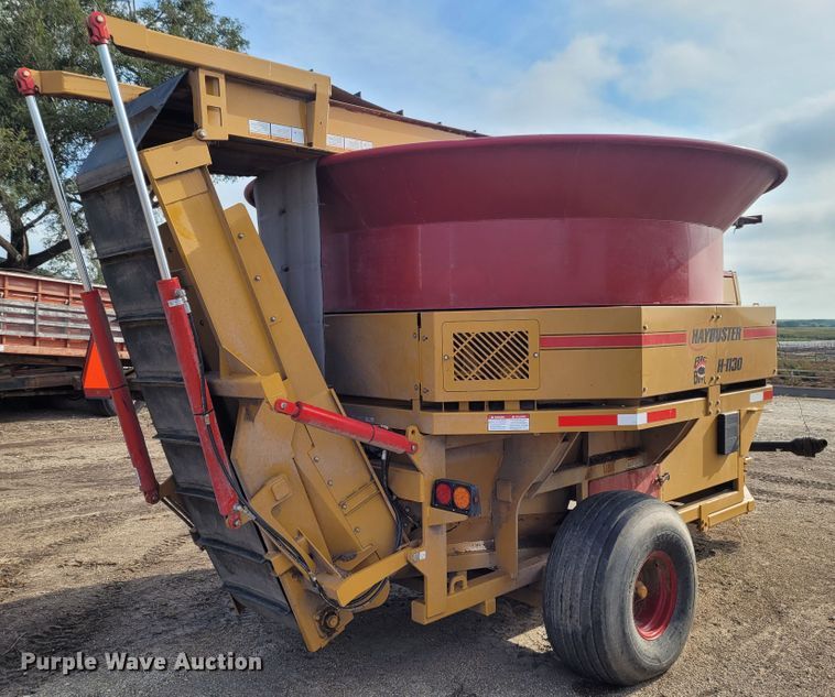 image for item DG3533 HayBuster Big Bite H1130  tub grinder