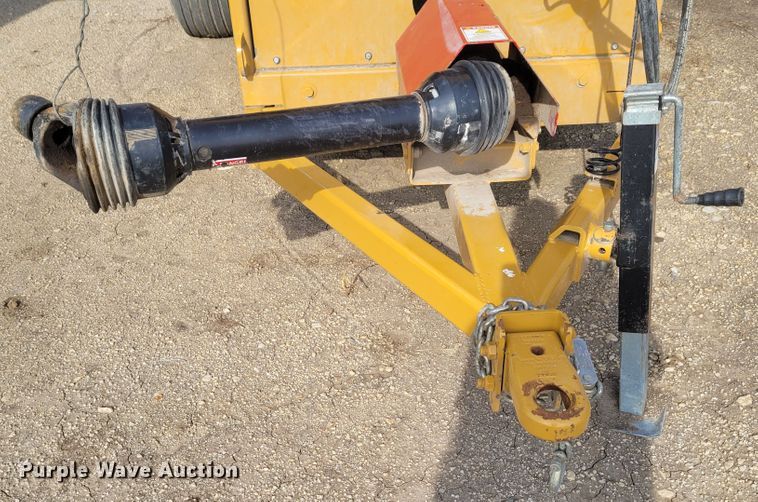 image for item DG3533 HayBuster Big Bite H1130  tub grinder