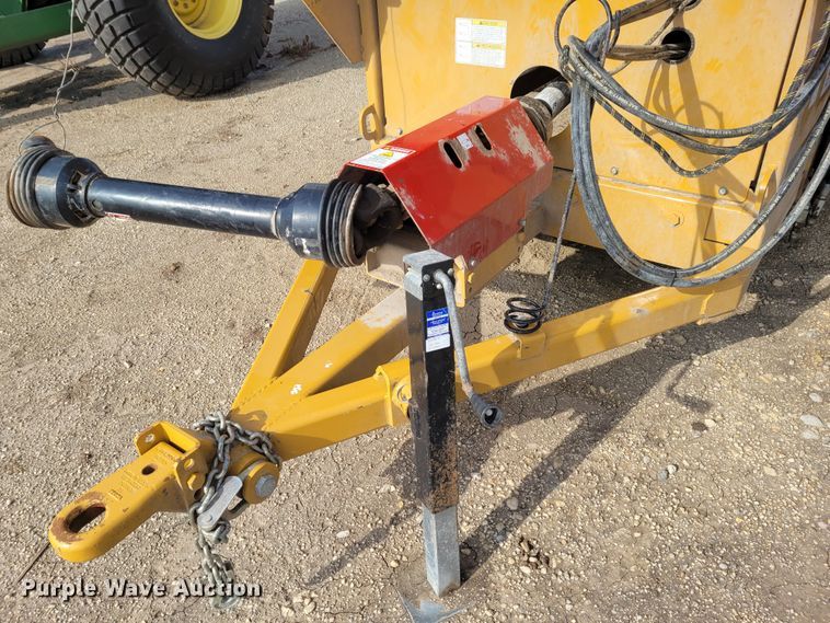 image for item DG3533 HayBuster Big Bite H1130  tub grinder