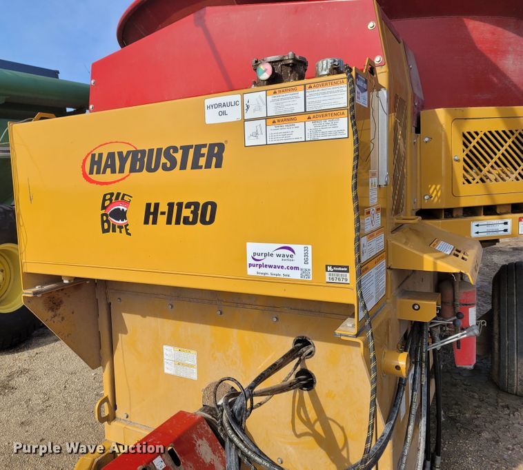 image for item DG3533 HayBuster Big Bite H1130  tub grinder